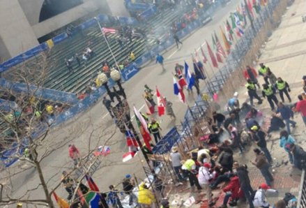 美國波士頓馬拉松比賽終點發(fā)生爆炸致至少6人傷
